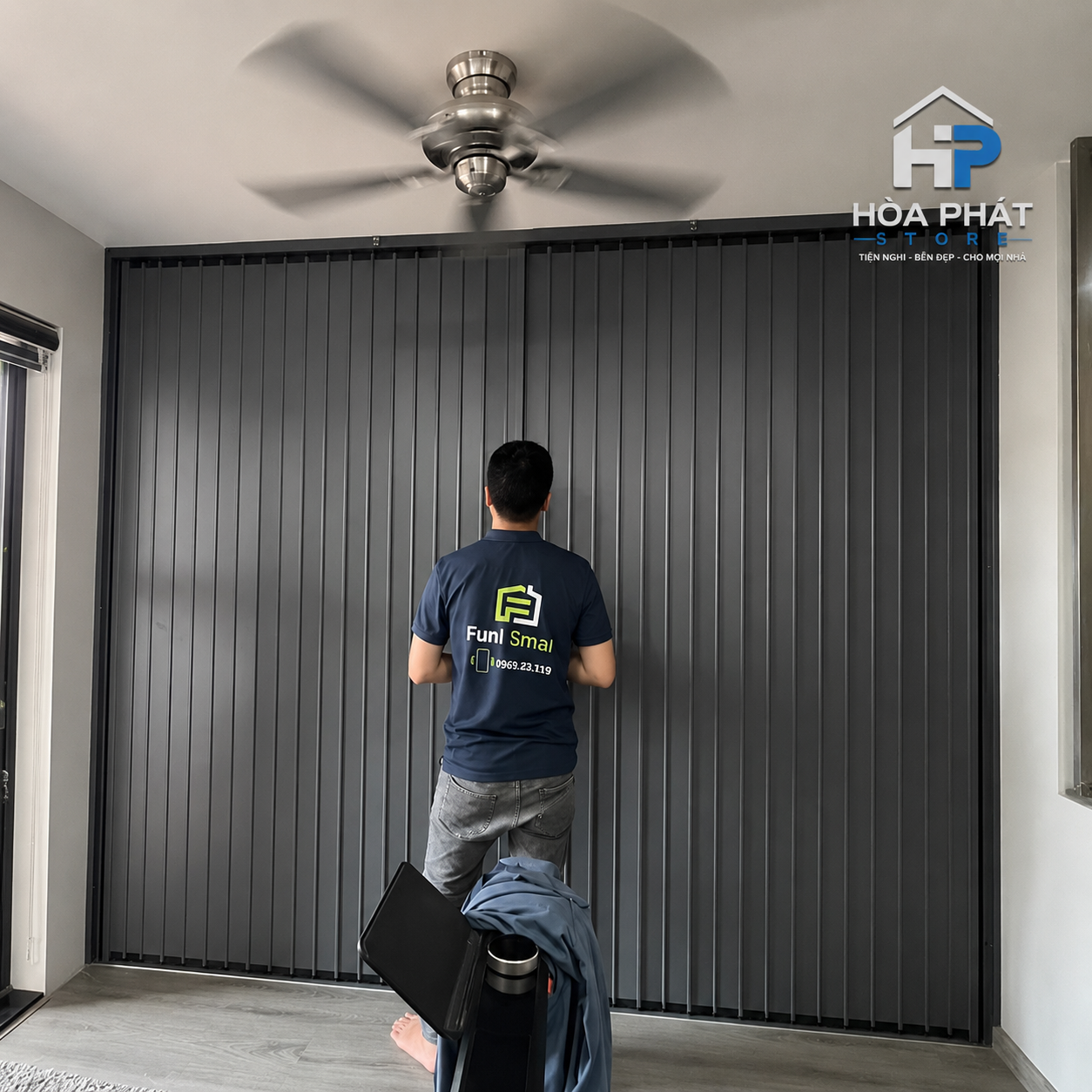 Cửa Xếp Lá Nhôm Ngăn Phòng Khách